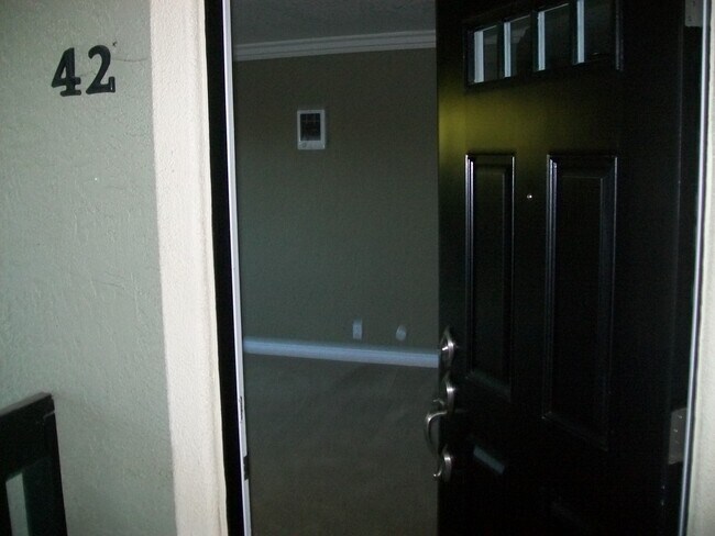 Photo - Large 2 Bed 2 Bath In Chula Vista
