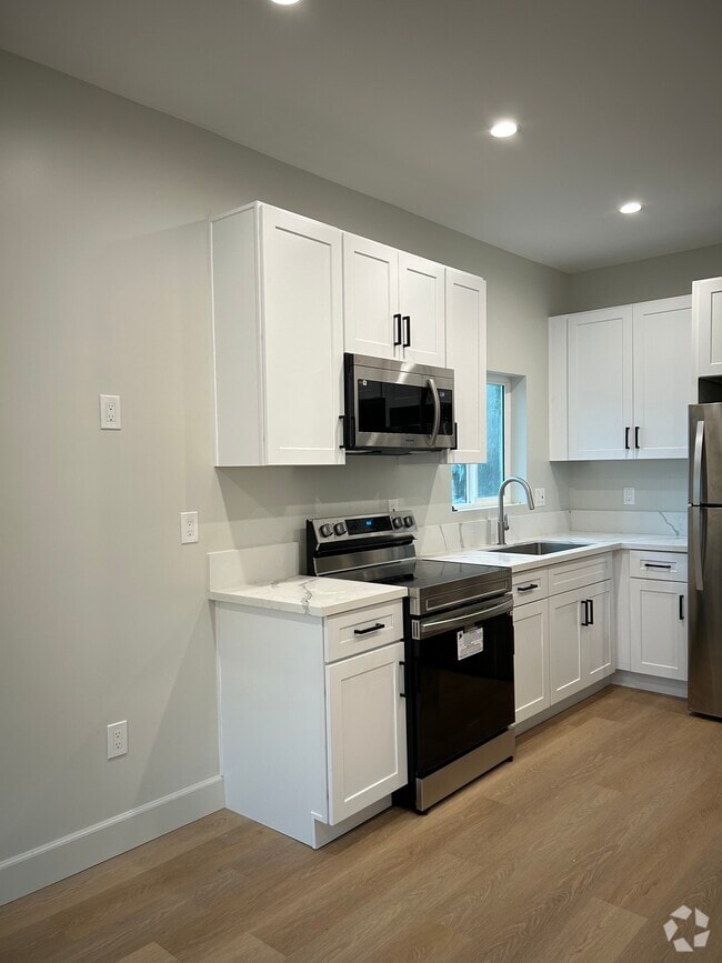 Building Photo - 16934 Calahan St Rental