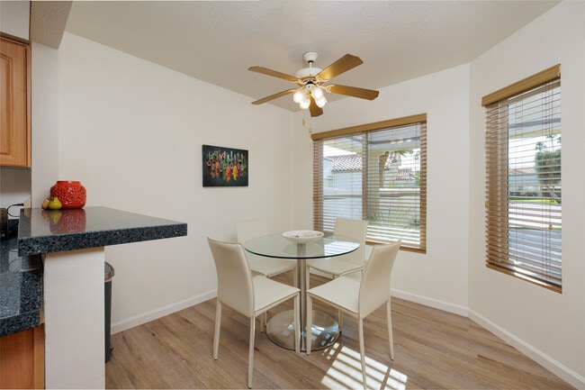 Photo - 156 Falls Ct