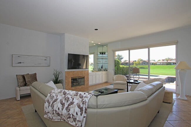 Photo - 15 Pine Valley Dr