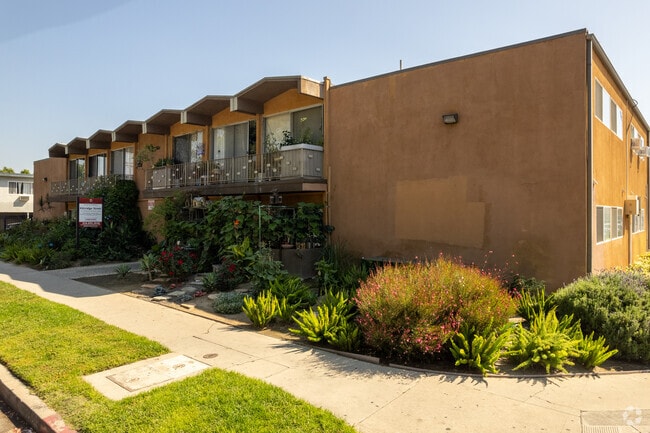 Primary - Kittridge Apartments