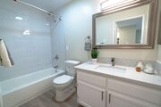 Photo - 5405 Lindley Avenue Apartments