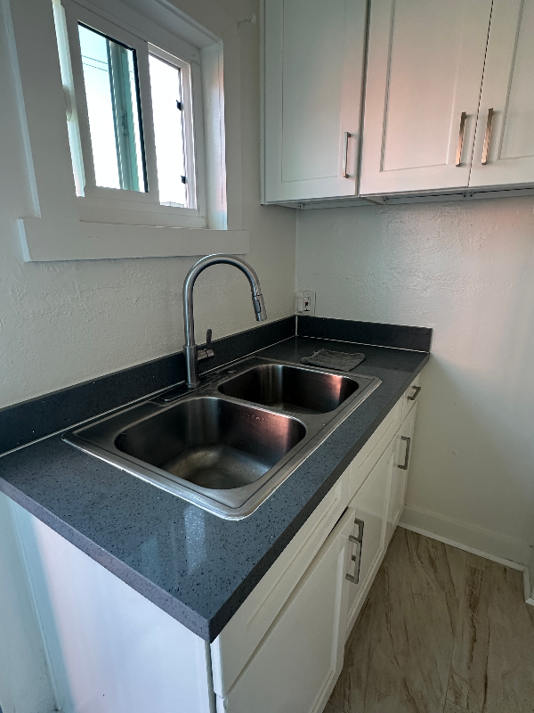 Photo - 1709 W 25th St Unit 3