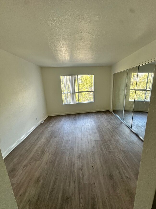 Photo - The Premier on Moorpark