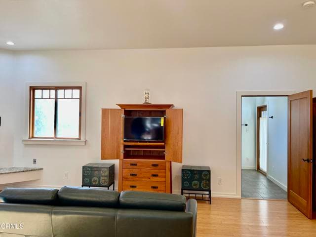 Photo - 651 S La Luna Ave