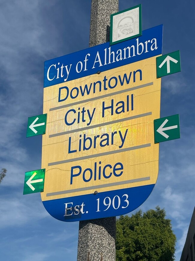 Photo - 3 Bedroom Condo for rent in the most desirable Alhambra Area Walking to Alhambra HS Unit 6