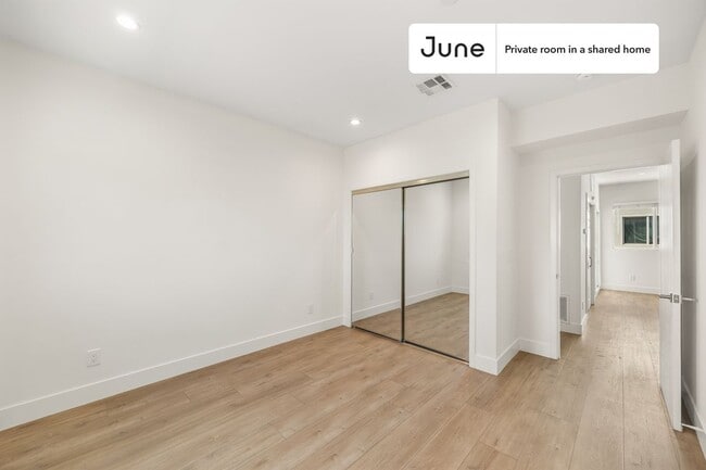 Photo - Room in Shared 4 bed/4 bath home Unit B