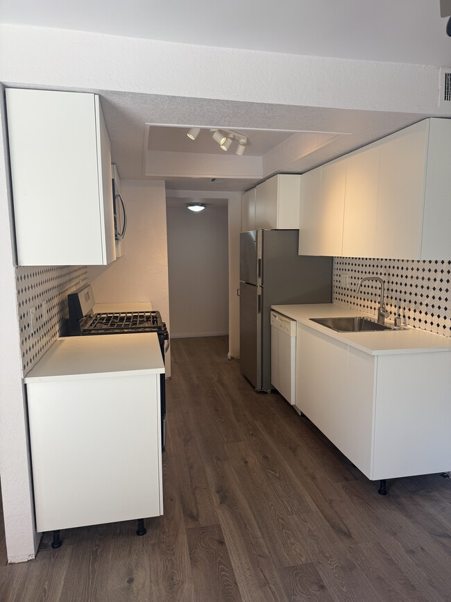 Photo - 400 N Sunrise Way Unit # 150