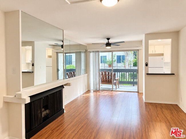 Photo - 7101 Summertime Ln Unit Suite 101