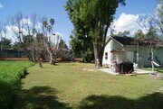 Photo - 23250 Burbank Blvd