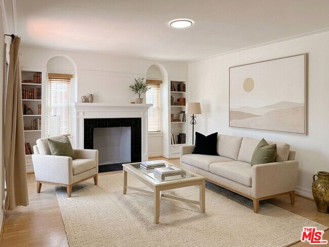 Photo - 173 Mariposa Ave