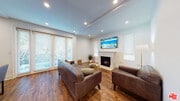 Photo - 907 S Shenandoah St House