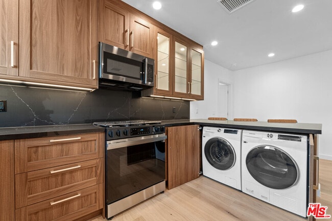 Photo - 162 N Almont Dr