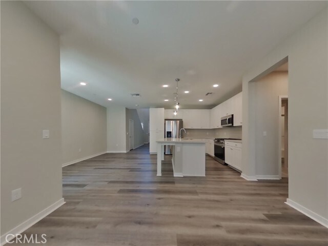 Photo - 28201 Dwight Dr