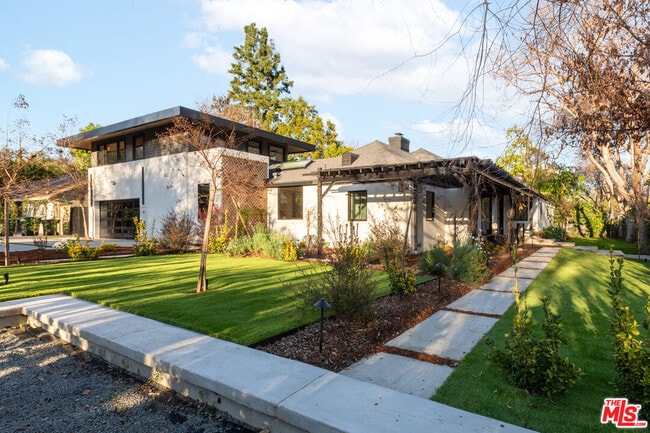 Photo - 1095 Chula Vista Pl