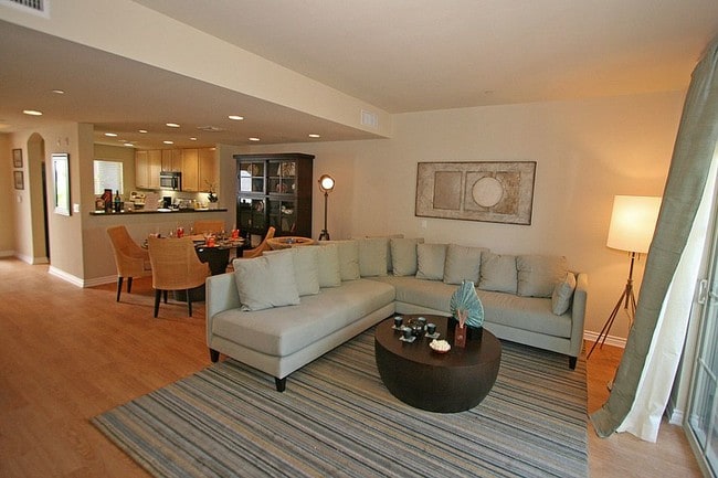 Interior Photo - Belasera at Sherman Way