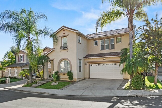 Photo - Remodeled 5 Bedroom Home in HOA