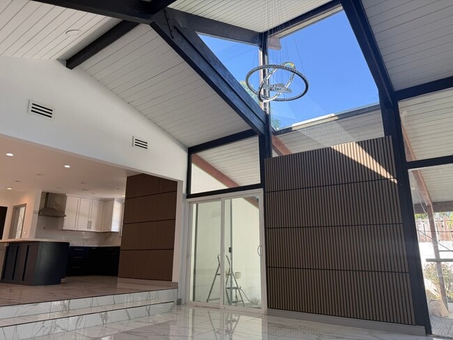 Photo - 6910 Laramie Ave