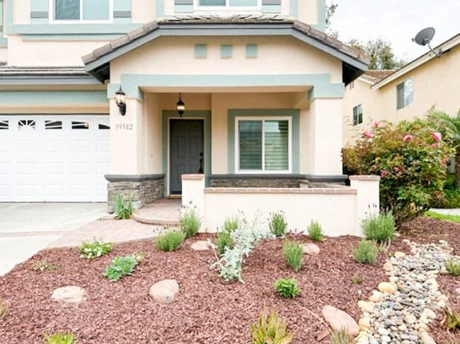 Photo - **STUNNING** 8 BEDROOM SOLAR HOME IN GATED...