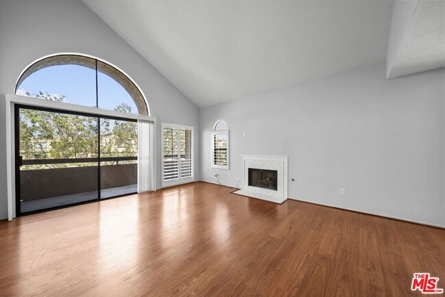 Photo - 14572 Dickens St Unit 303