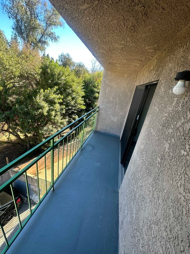 Photo - 7040 Haskell Ave Unit 310