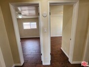 Photo - 1533 W 80th St Unit 6