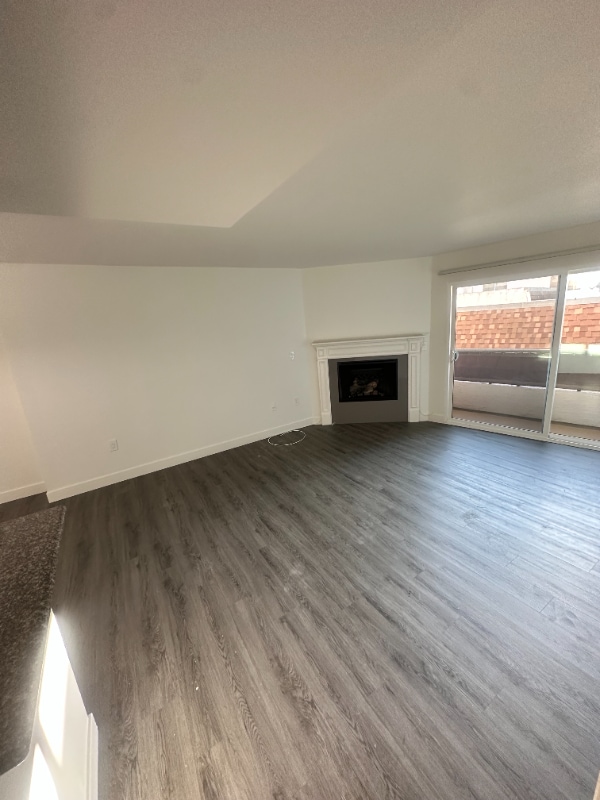 Photo - 15009 Moorpark St Apartment Unit 207