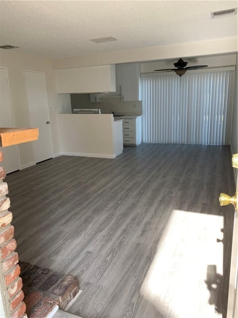 Photo - 656 Lemar Park Dr