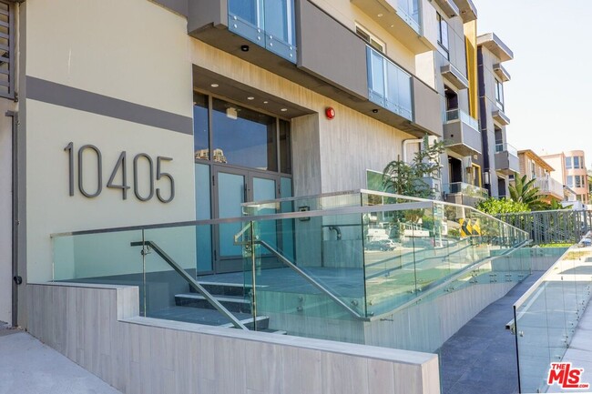 Photo - 10405 Louisiana Ave Condo Unit 406