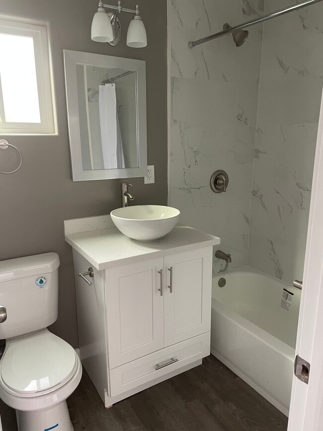 Photo - 2023 Reed Ave Unit 2023 Reed Ave.