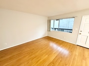 Photo - 310 E Santa Anita Ave