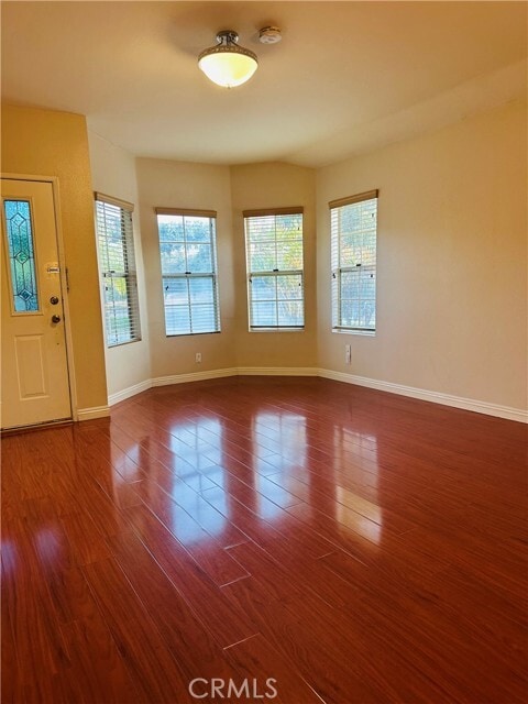 Photo - 555 W Lemon Ave