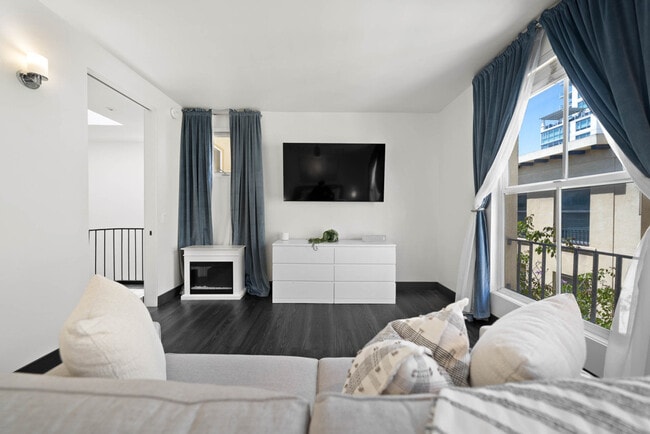 Photo - 1545 Ninth Ave Unit ID1048814P