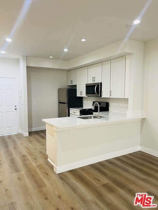 Photo - 11738 Mayfield Ave Unit 103