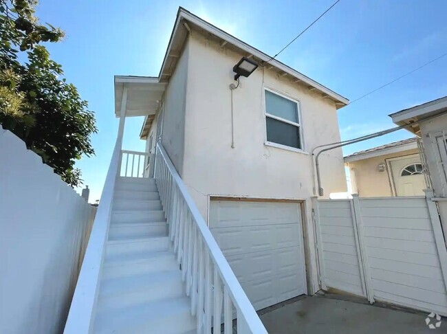 Building Photo - Charming Studio in National City – Private... Rental