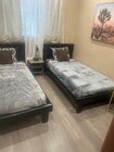 3 bedroom room 1 - Lexington Ave
