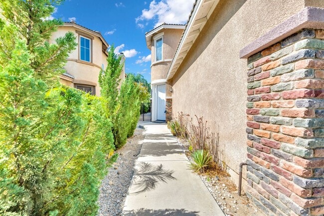 Photo - 27513 Stanford Dr