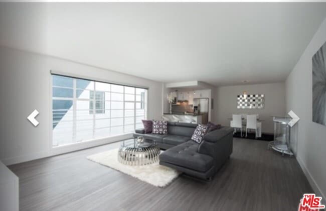 Photo - 131 S Maple Dr Unit 204