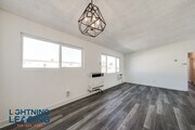 Photo - 328 W Queen St Condo Unit 11D