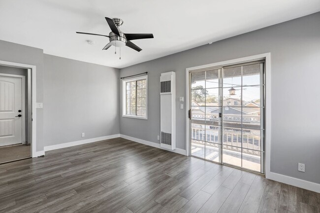 Photo - Beautiful 1BR 1BA Unit with Attached 1-Car Garage Located Near USC