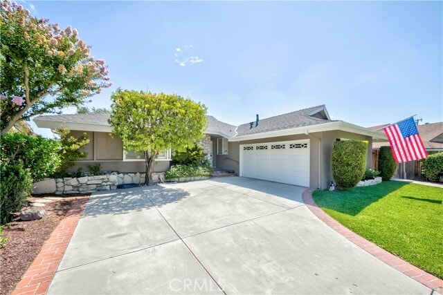 Photo - 2301 W Cajon Dr House