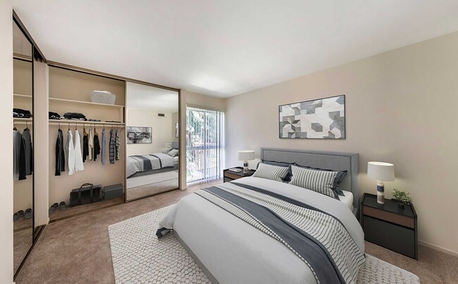 Renovated Package I bedroom - eaves Woodland Hills