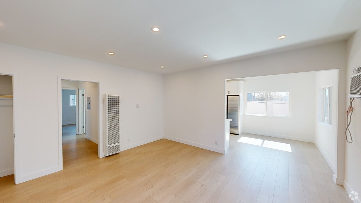 3D Tour - 7020 Lanewood