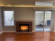Gas fire place - 10545 Kemerton Rd