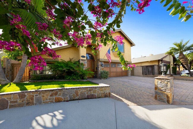 Photo - Beautifully maintained Tuscan-style custom home