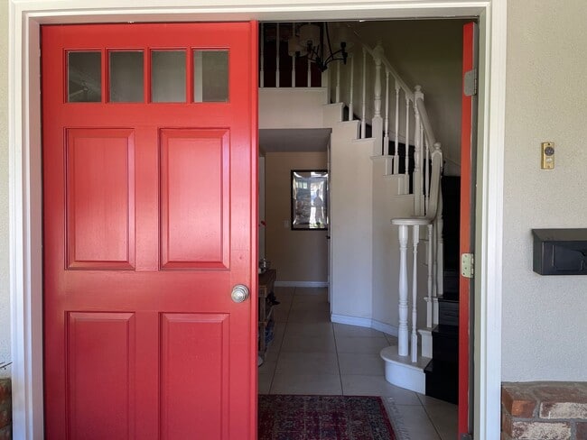 Photo - Spacious East Ventura 4 Bedroom 2 Bath Pool Home