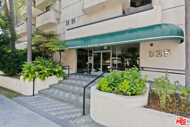 Photo - 525 S Berendo St Unit 206