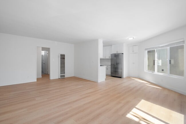 Photo - 3624 Faris Dr Unit 4