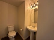 Photo - 611 McKenna St