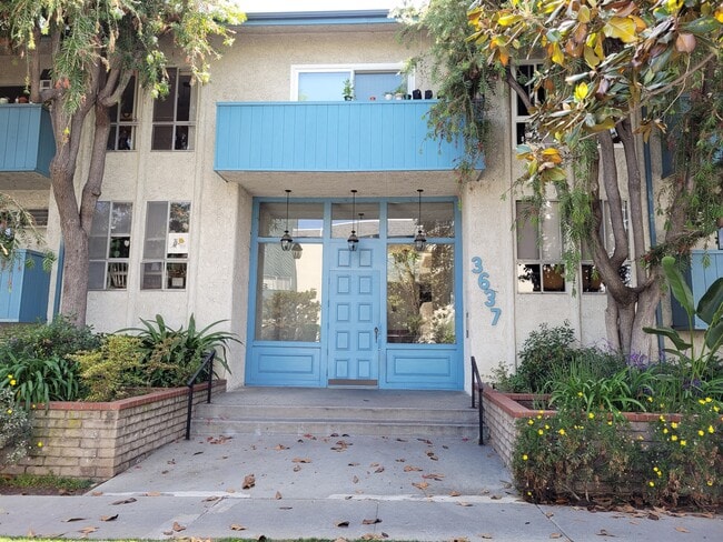Photo - 3637 Glendon Ave Unit 206